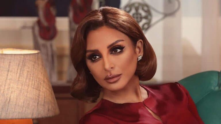 أنغام تقرر مقاضاة صحيفة الرؤية الإماراتية watanserb.com