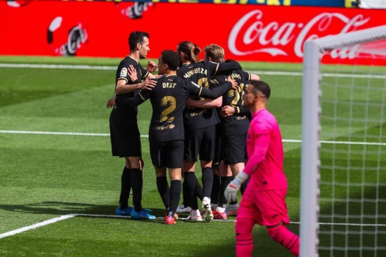 فريق برشلونة الإسباني watanserb.com