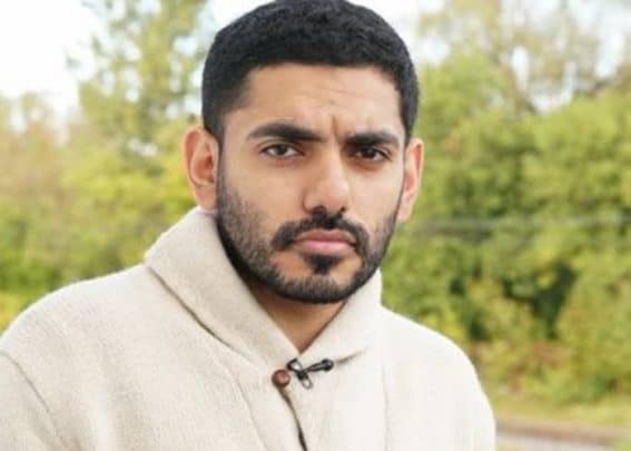 السلطات السعودية تعتقل اثنين من أشقاء المعارض عمر بن عبد العزيز وعدد من أصدقائه | القصة الكاملة عمر بن عبد العزيز watanserb.com