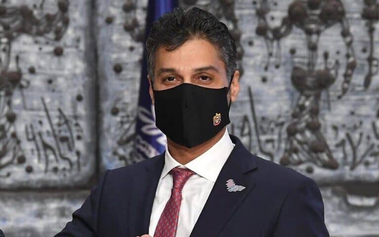 سفير الإمارات لدى إسرائيل محمد آل خاجة watanserb.com