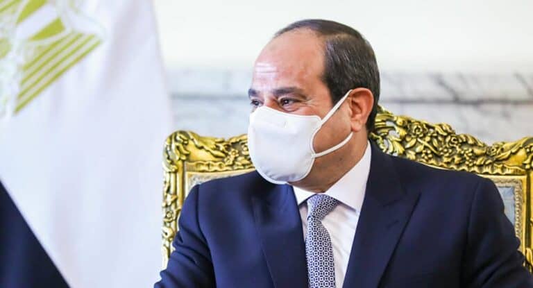 هل سيتكرر سيناريو كورونا في الهند بمصر؟.. مستشار السيسي حذّر وطبيب دقّ ناقوس الخطر! مستشار السيسي حذر المصريين من كورونا watanserb.com