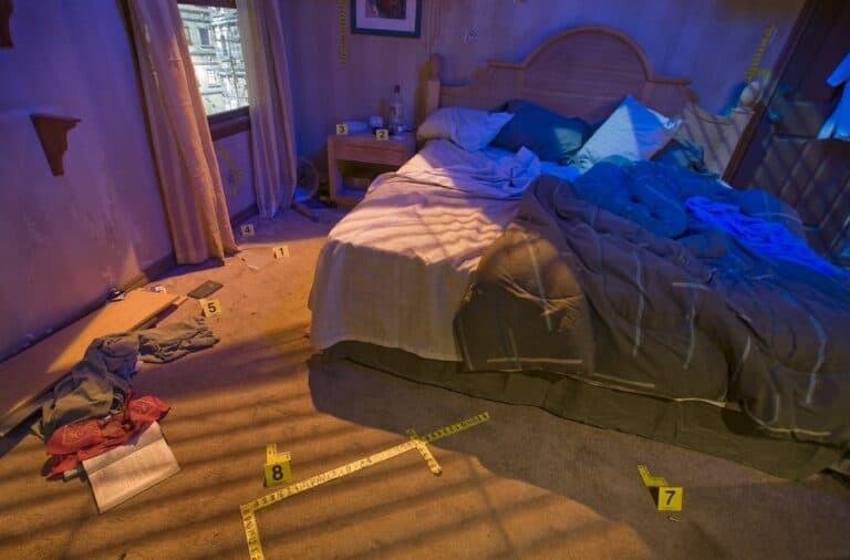 مصري يرتكب مذبحة في الفيوم بسبب ادمانه المخدرات watanserb.com