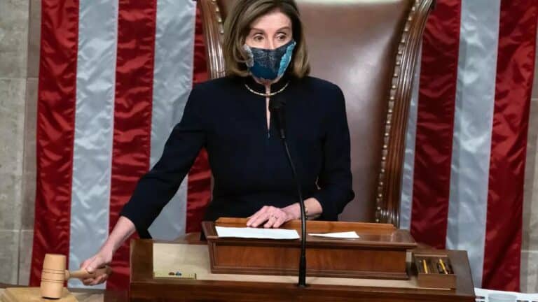 سطام بن خالد يهاجم نانسي بيلوسي watanserb.com