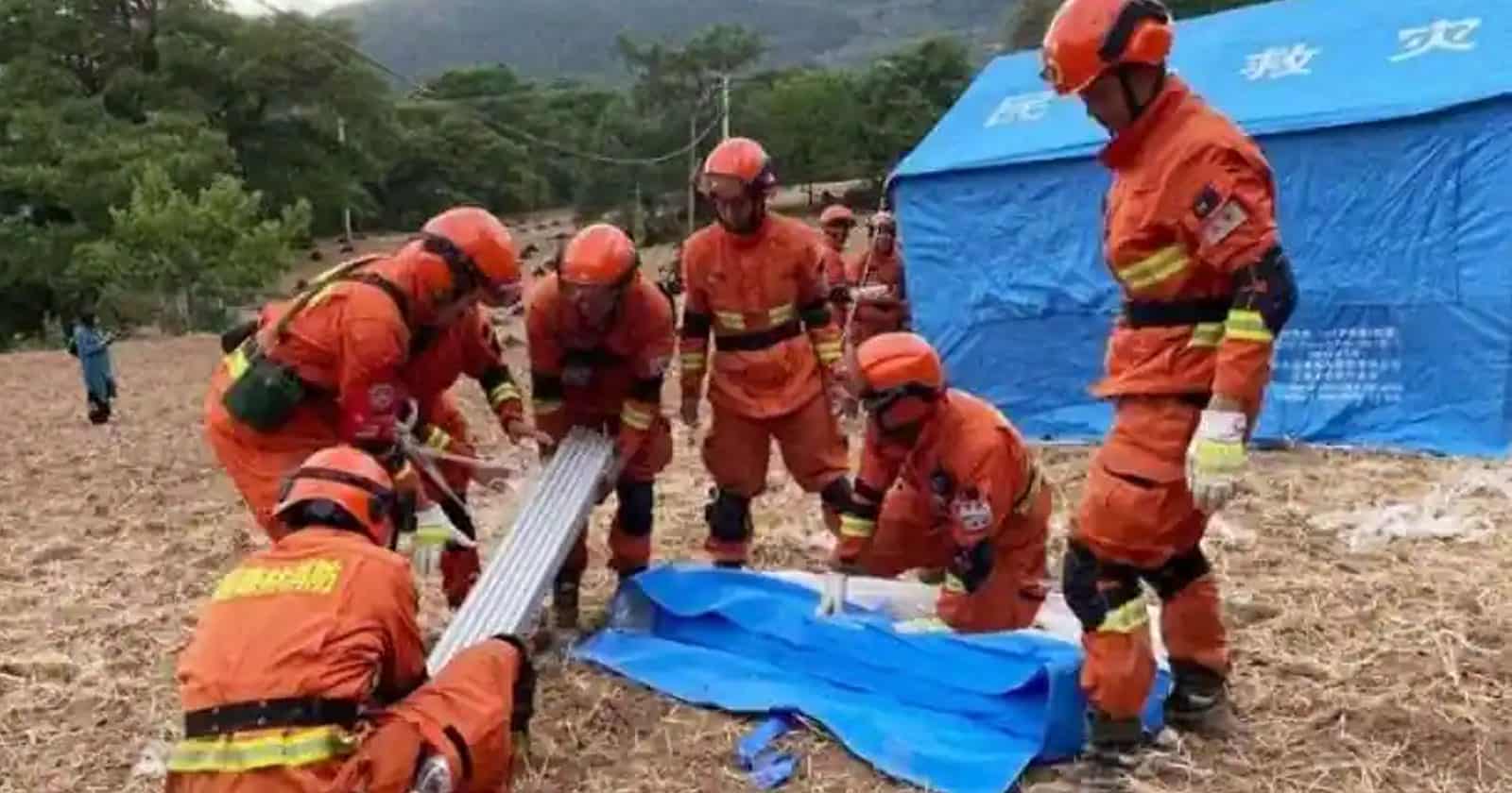 بالفيديو: عاصفة قوية تتسبب في مقتل 21 متسابقًا أثناء ماراثون رياضي في الصين ماراثون رياضي في الصين watanserb.com