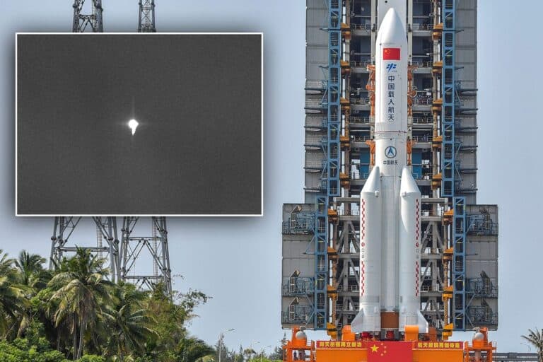 قناة روسيا اليوم تقدم بثًا مباشرًا لمتابعة تحركات الصاروخ الصيني التائه لحظة بلحظة بث مباشر لتحليق الصاروخ الصيني قبيل سقوطه watanserb.com