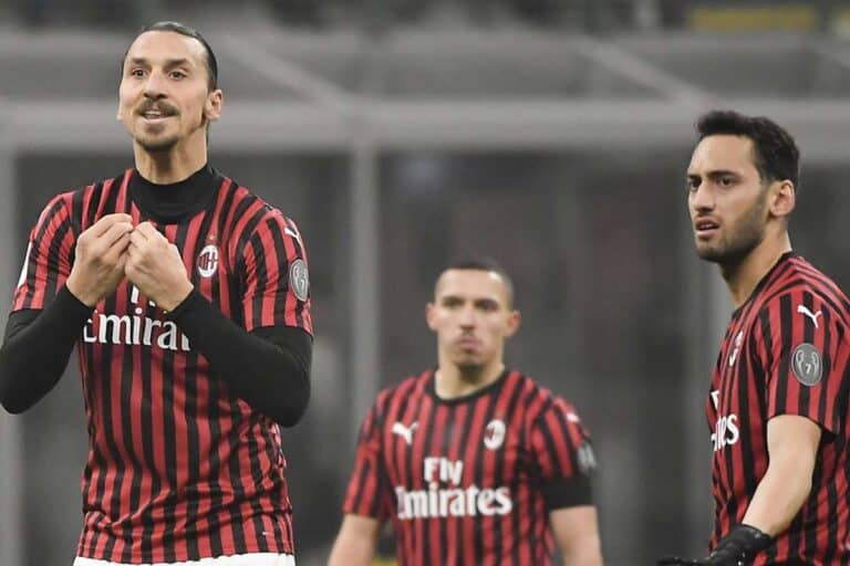 هاكان كالهانوغلو وعرض الدحيل القطري watanserb.com