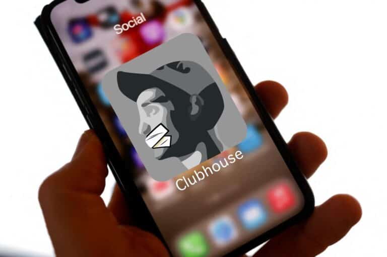 أنباء عن حظر كلوب هاوس في السعودية watanserb.com