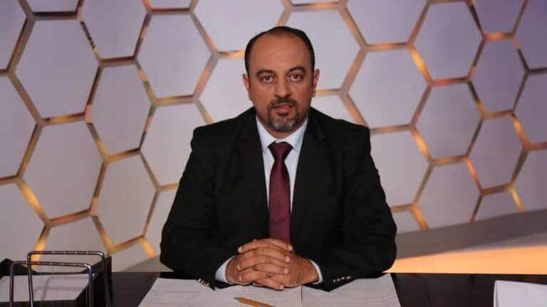 طارق أبو الراغب watanserb.com