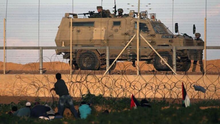 سرايا القدس تقصف مركبة اسرائيلية شمال قطاع غزة watanserb.com