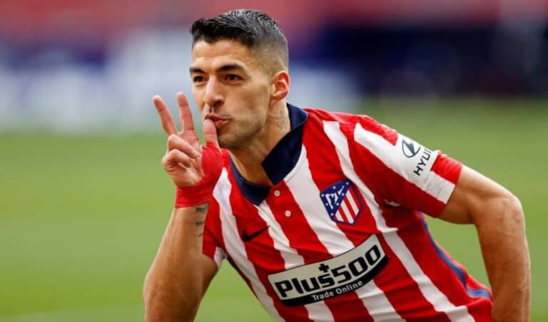 سواريز وفينيسيوس جونيور watanserb.com