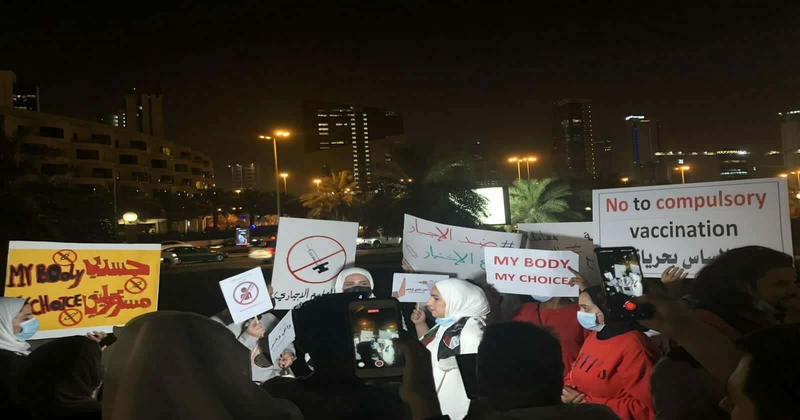 كويتية غاضبة من ساحة الإرادة: “ما راح نطعم وأعلى ما في خيلكم اركبوه” (فيديو) كويتية غاضبة من ساحة الإرادة watanserb.com