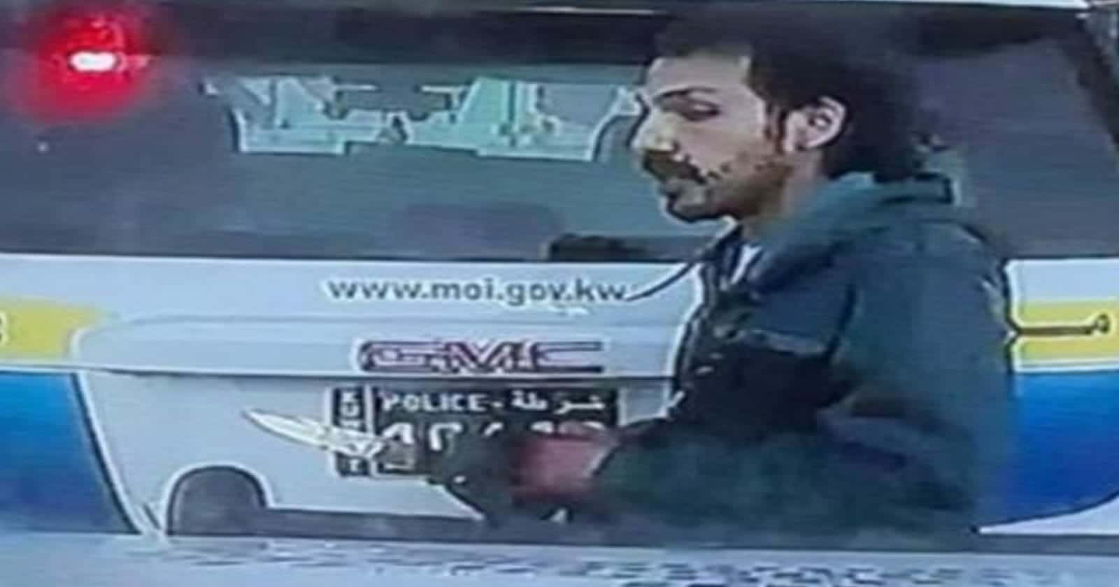 جريمة المهبولة تهز الكويت.. سوري يقتل أمه الكويتية ثم شرطاً في المرور ويلوذ هارباً جريمة المهبولة watanserb.com