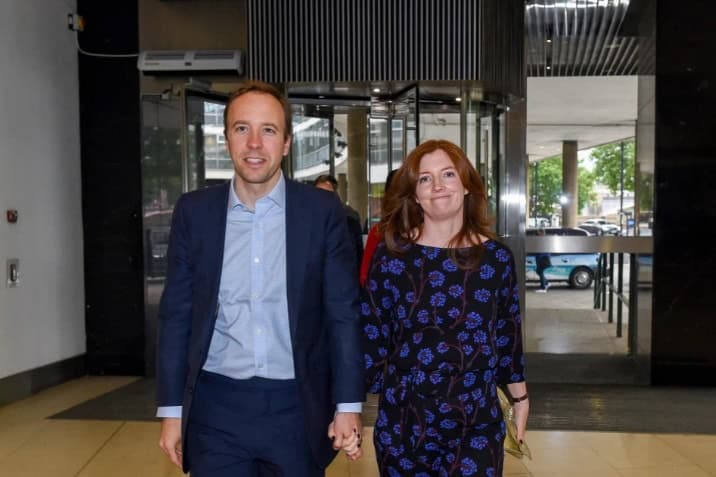 هانكوك وزوجته