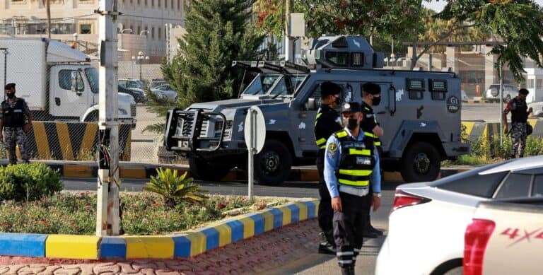 أزمة منطقة ناعور في الأردن watanserb.com