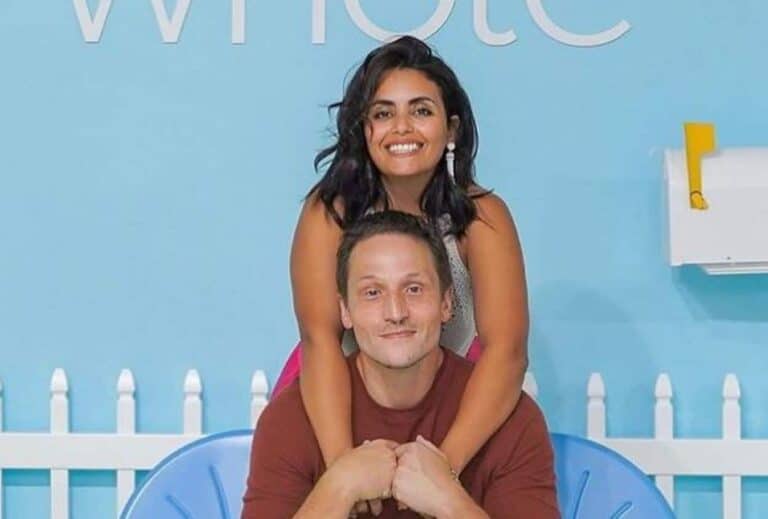 أمل الشهراني تكشف ديانتها بعد ارتباطها بـ”جوني” الأجنبي (فيديو) ديانة أمل الشهراني watanserb.com