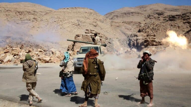 الحوثي يعلن مقتل ضباط سعوديين وقادة كبار في عملية واسعة موثقة صوت وصورة الحوثي watanserb.com