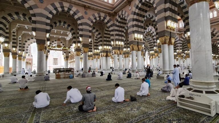 المسجد النبوي watanserb.com