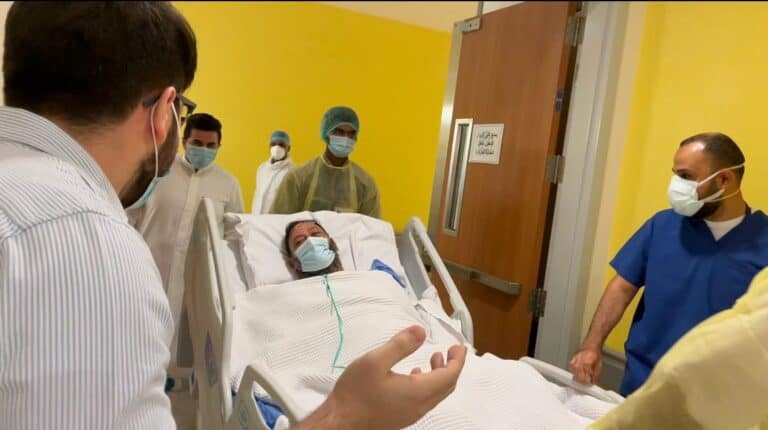 خالد مقداد يعود من الموت بمعجزة ويروي ما حدث بعدما طلب الأطباء توديعه! خالد مقداد يروي كيف عاد من الموت بعد اصابته بكورونا watanserb.com