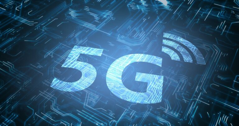 عمانتل تختبر بنجاح شبكة 5G المحسنة watanserb.com
