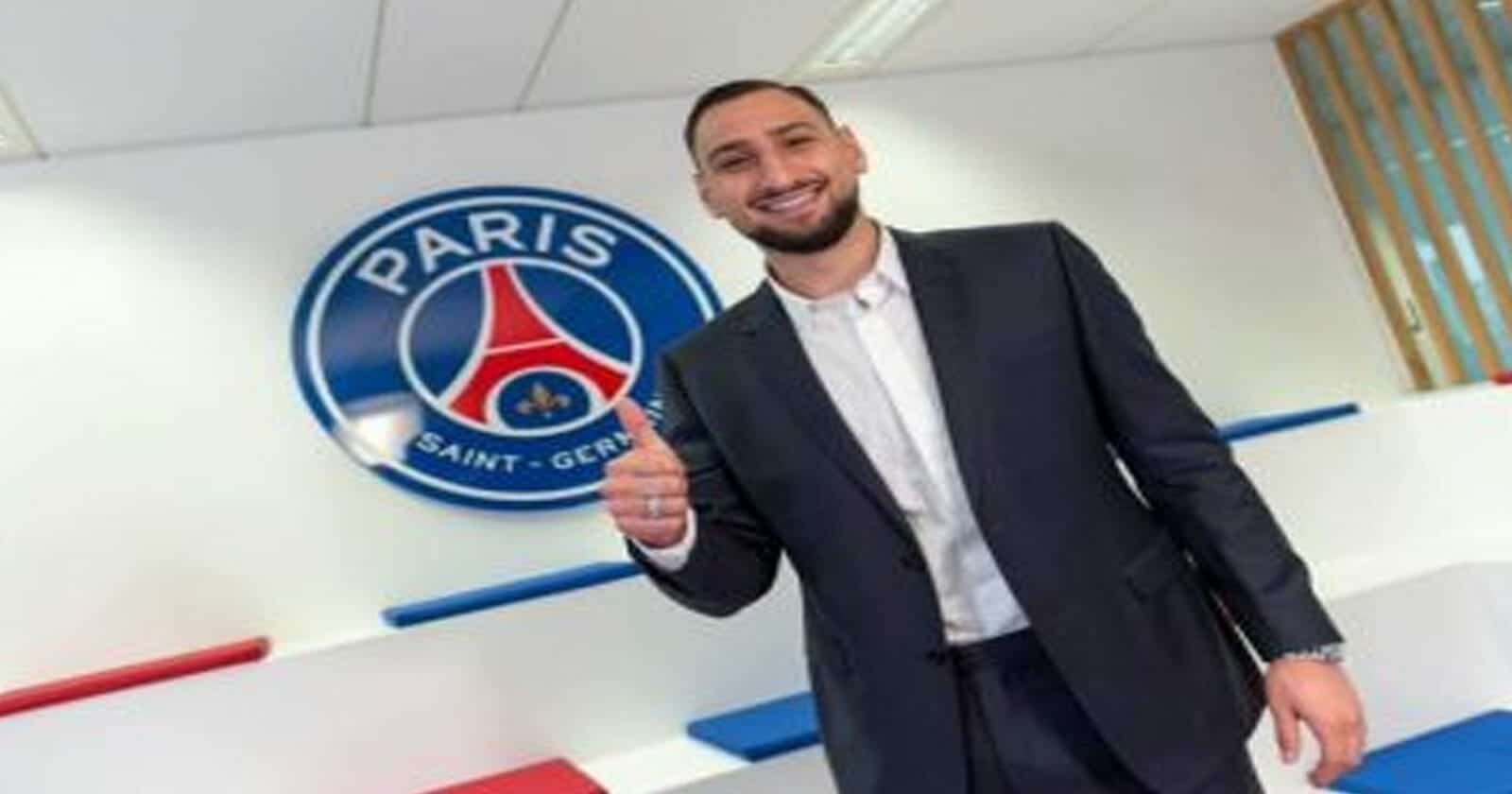 باريس سان جيرمان يعلن تعاقده مع حارس منتخب إيطاليا “دوناروما” باريس سان جيرمان ودوناروما watanserb.com