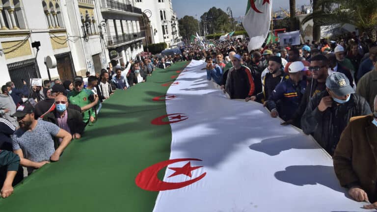 الجزائر والمغرب watanserb.com