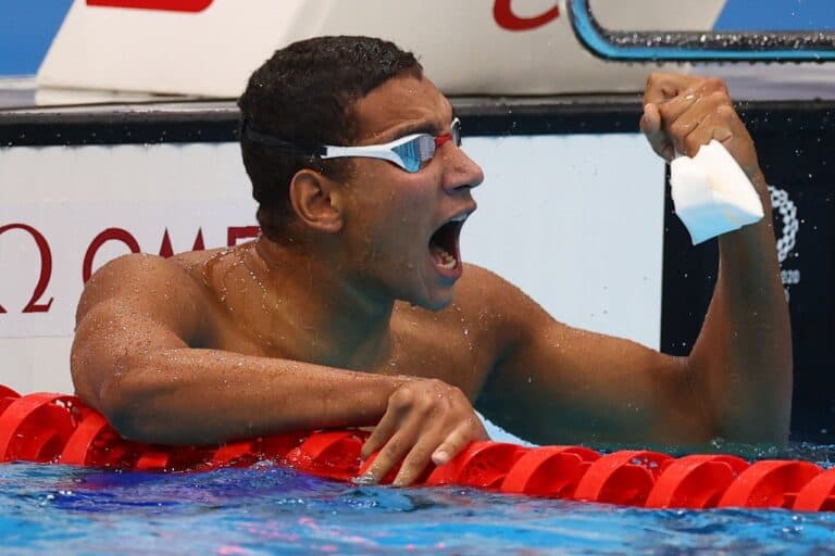 الحفناوي والميدالية الذهبية watanserb.com