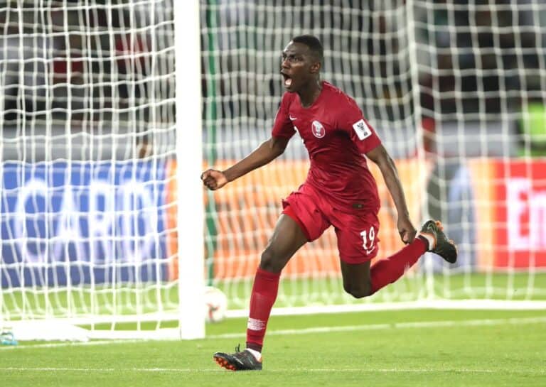 المعز علي ومنتخب قطر watanserb.com