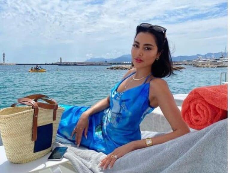 فاطمة المؤمن تتحرش بالرجال في إسبانيا وتتمنى الزواج بعجوز ثري! فاطمة المؤمن watanserb.com