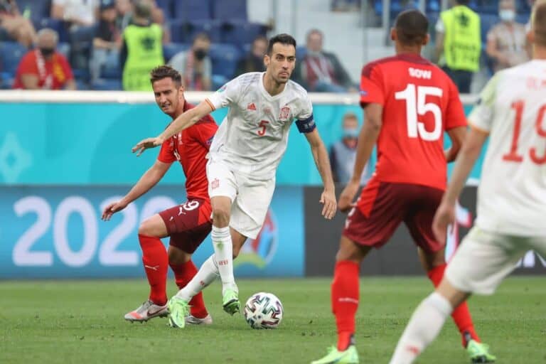 إسبانيا تفك العقدة أمام سويسرا وتتأهل إلى نصف نهائي اليورو بركلات الترجيح (شاهد) إسبانيا وسويسرا watanserb.com