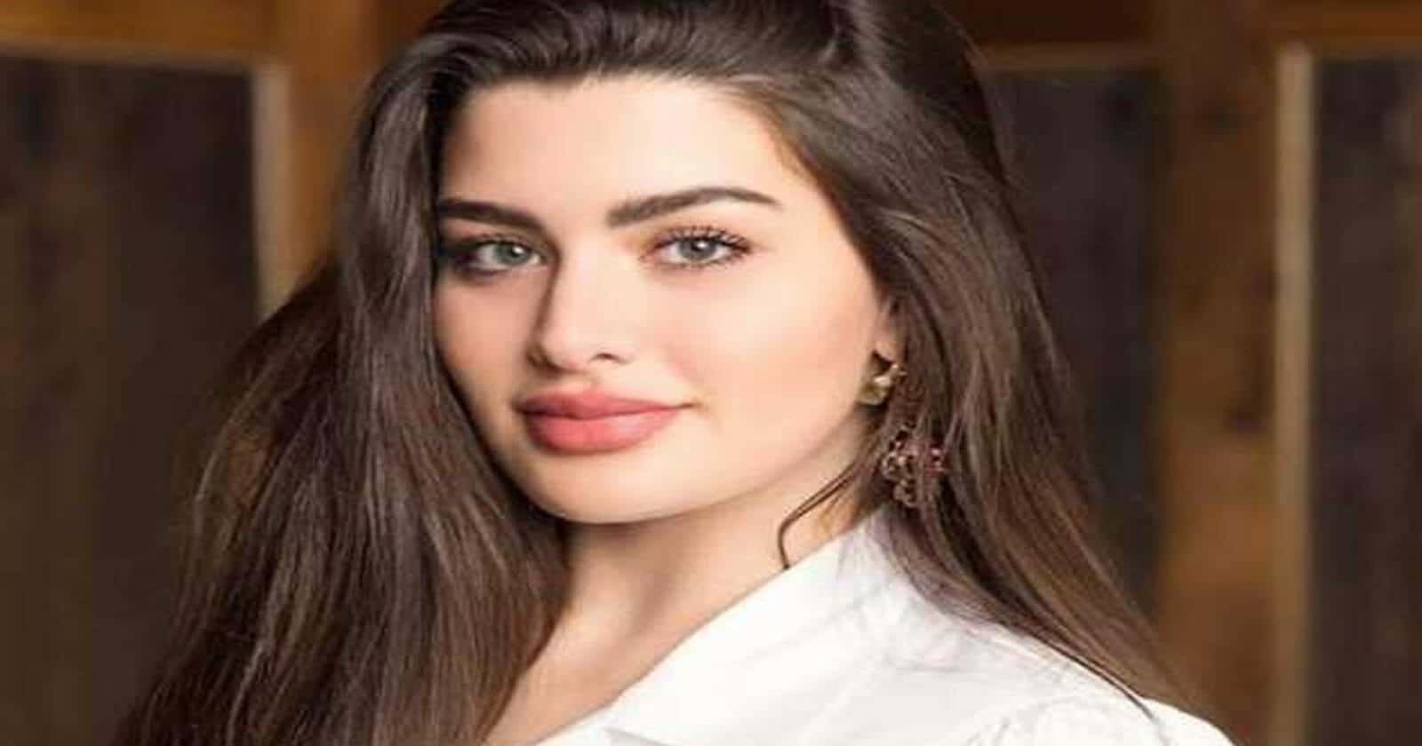 روان بن حسين بدون مكياج في أول ظهور بعد وفاة والدتها ولم تسيطر على دموعها! روان بن حسين بدون مكياج watanserb.com