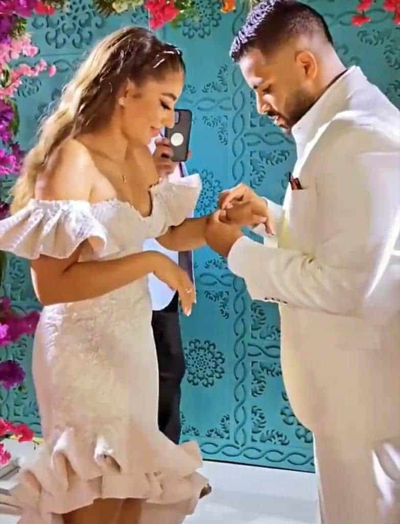 نجل محمد فؤاد وعروسته