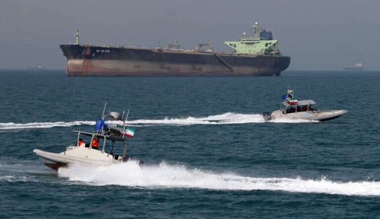 السفينة أسفلت برنسيس watanserb.com