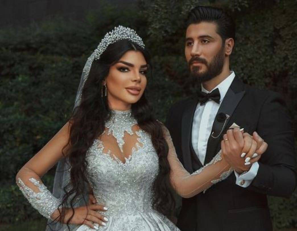 جويل بدر تدخل القفص الذهبي