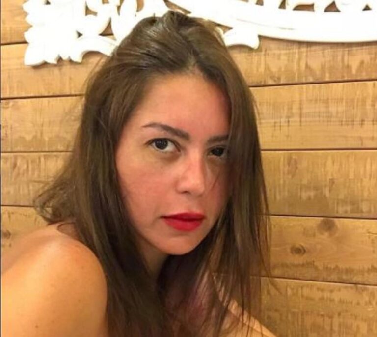 “هيطلعوها إخوان”.. تفاعل واسع مع فيديو لقاء الخميسي بعد صراخها من ارتفاع الأسعار (شاهد) لقاء الخميسي