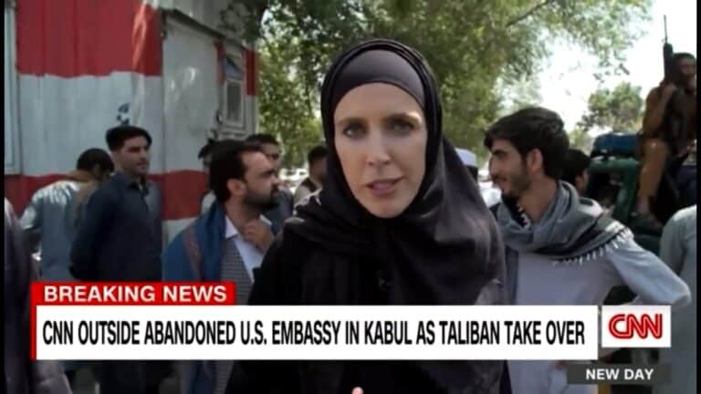 مراسلة سي ان ان بالحجاب watanserb.com