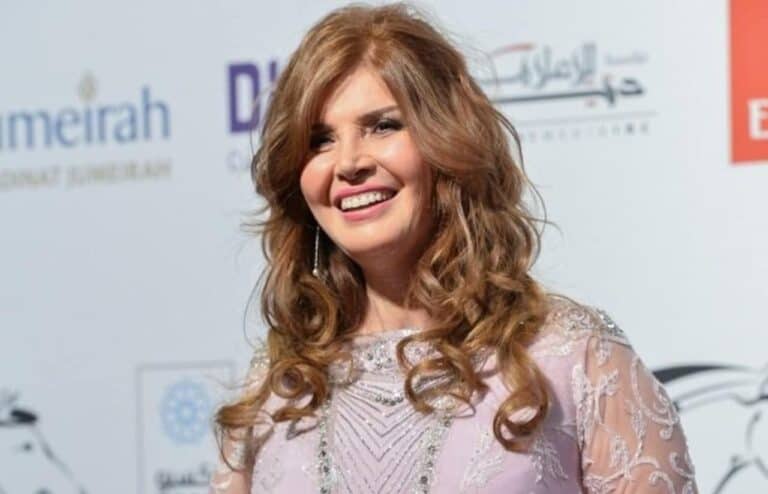 الفنانة ميرفت أمين watanserb.com