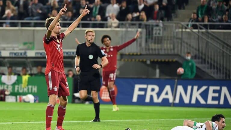 بايرن ميونيخ وغروتير فورت watanserb.com