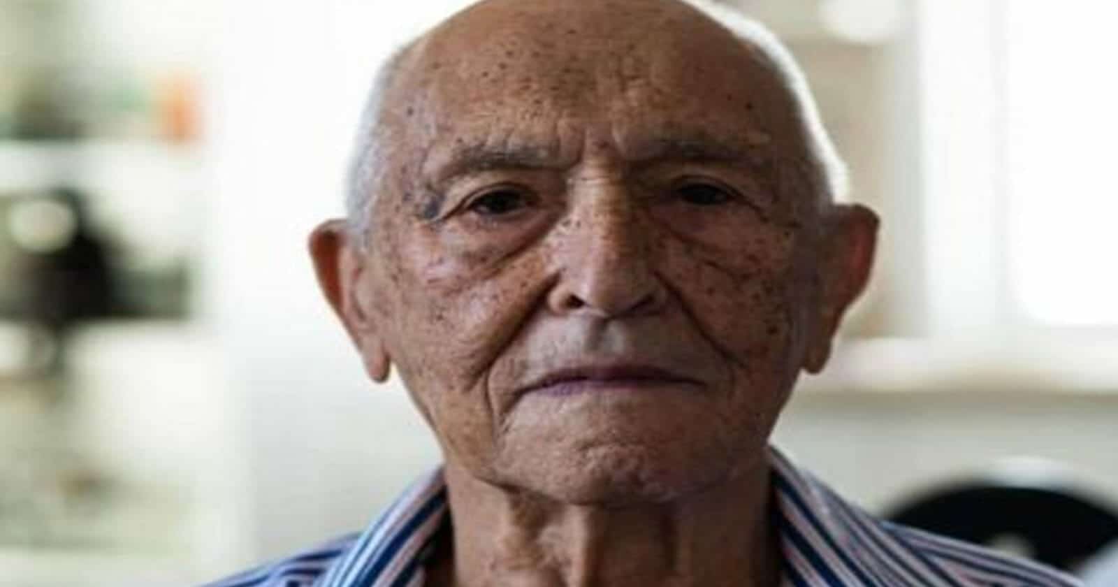 ابن أول وزير خارجية لإسرائيل: “ولدت إسرائيل من رحم الخطيئة وأنا أتعاون مع دولة إجرامية” يعقوب شاريت نجل أول رئيس خارجية في إسرائيل watanserb.com