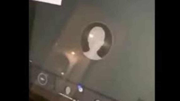 السعودية.. تسجيل صوتي مُسرب لأستاذ جامعي يثير غضباً واسعاً watanserb.com