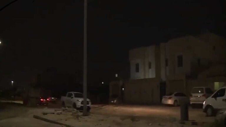 “مجتهد” يفجر مفاجأة بشأن الصاروخ الذي ضرب الدمام ويكشف عن موقع إطلاقه صاروخ الدمام watanserb.com