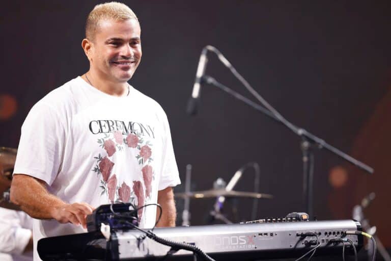 عمرو دياب watanserb.com