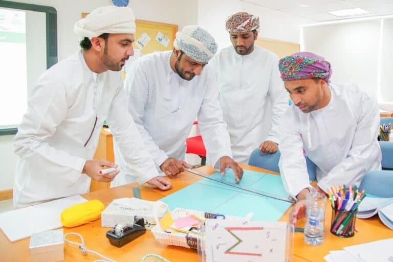 معلمو سلطنة عمان watanserb.com