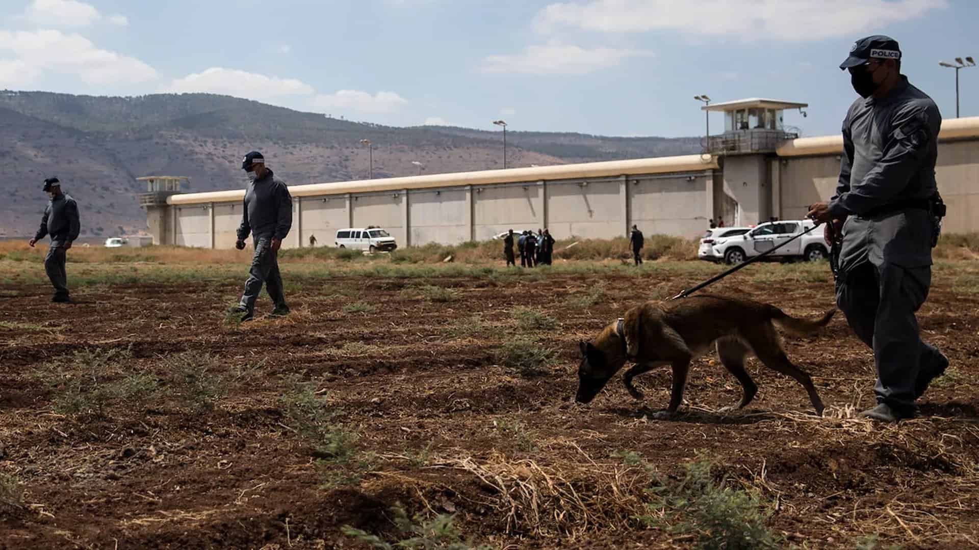 هروب زكريا الزبيدي ورفاقه من جلبوع