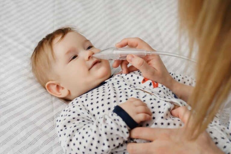 المخاط الاخضر لدى الاطفال watanserb.com