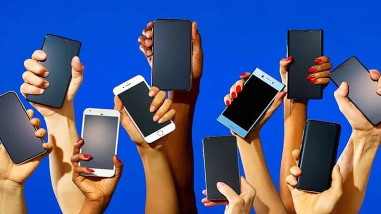 الهواتف الذكية watanserb.com