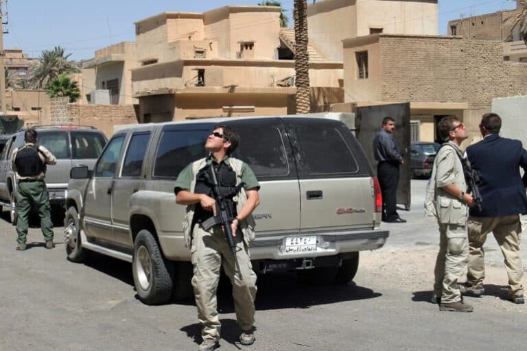 قتلى مرتزقة بلاك ووتر الأمريكيين في اليمن يسلطون الضوء على تجاهل الإعلام الغربي للحرب الأهلية بلاك ووتر watanserb.com