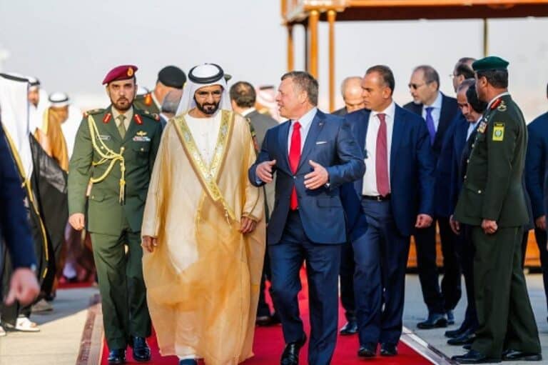 بعد ملك الأردن.. فضائح “وثائق باندورا” تطال حاكم دبي محمد بن راشد فضائح "وثائق باندورا" تطال حاكم دبي watanserb.com