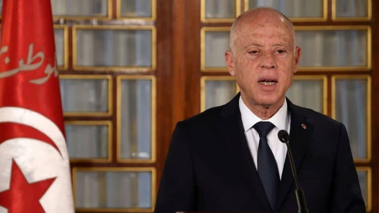 قيس سعيد watanserb.com