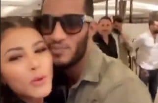 محمد رمضان يقبل مهيرة عبدالعزيز