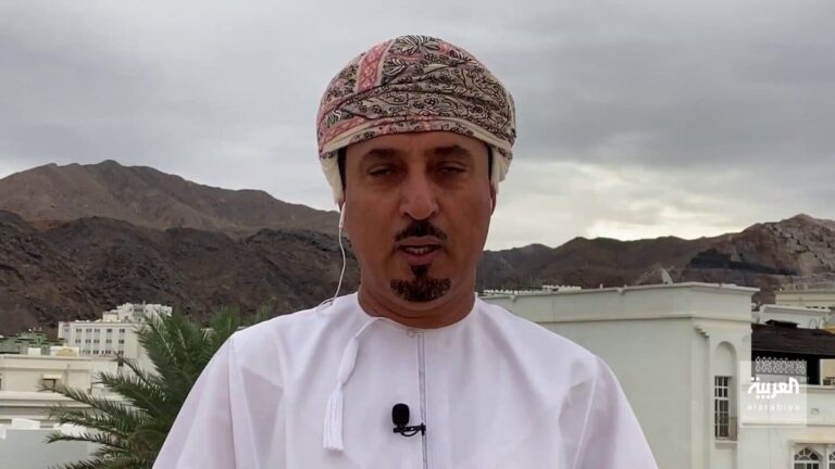 مراسل العربية في سلطنة عُمان يعلن استقالته من القناة السعودية يوسف الهوتي مراسل العربية watanserb.com